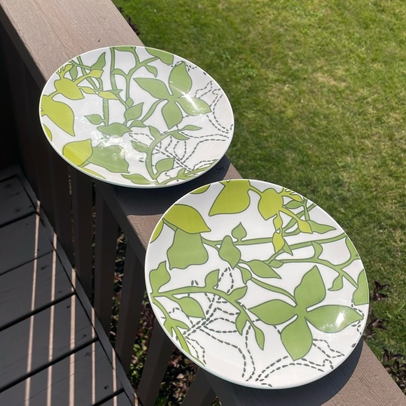 Pottery Barn Graphic Harvest 8.25” Diameter Plates - Set of 2 - Picture 2 of 9